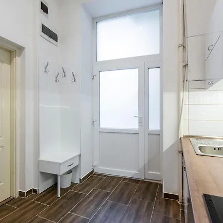 Cozy & Pleasant Homes In The Heart Of Apartment Budapest