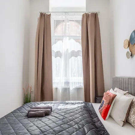 Apartment Cozy & Pleasant Homes In The Heart Of