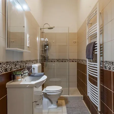 Cozy & Pleasant Homes In The Heart Of * Budapest