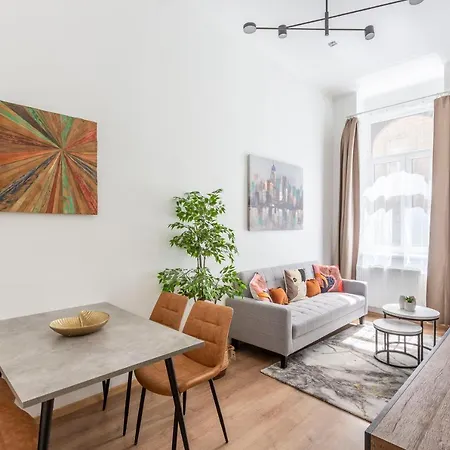 Apartment Cozy & Pleasant Homes In The Heart Of Budapest