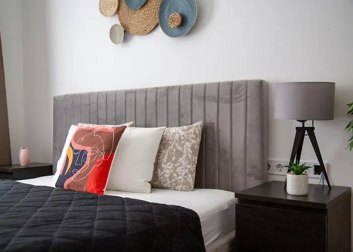 Cozy & Pleasant Homes In The Heart Of Apartment Budapest