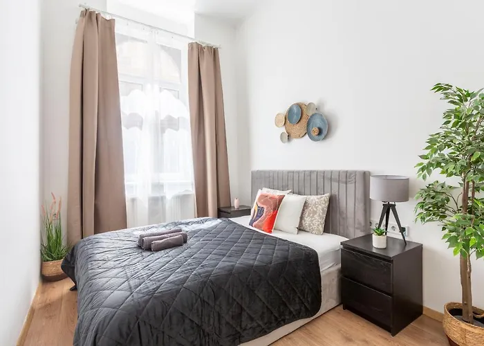 Cozy & Pleasant Homes In The Heart Of Apartment Budapest