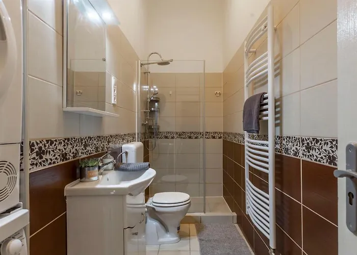 Cozy & Pleasant Homes In The Heart Of * Budapest