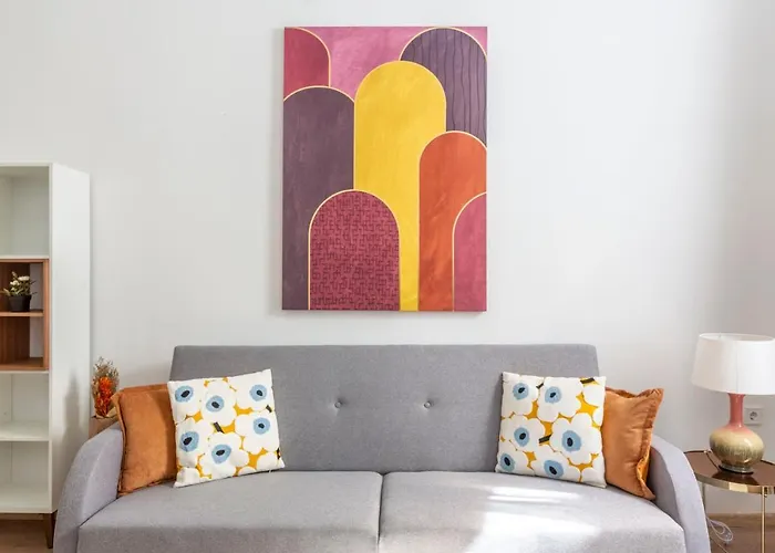 Cozy & Pleasant Homes In The Heart Of Apartment Budapest