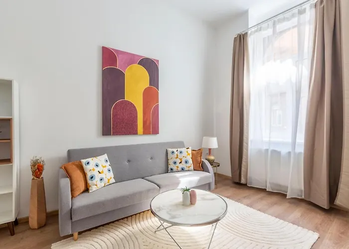Cozy & Pleasant Homes In The Heart Of * Budapest