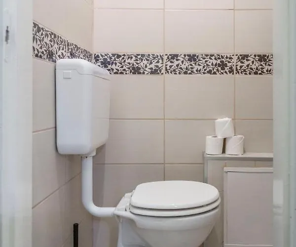 Cozy & Pleasant Homes In The Heart Of Apartment Budapest